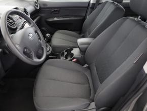 Kia Carens  1.6 CRDi 