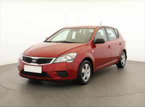 Kia Ceed  1.4 CVVT 