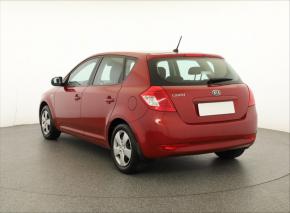 Kia Ceed  1.4 CVVT 