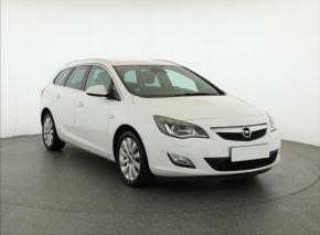 Opel Astra  2.0 CDTI 