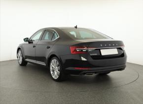 Škoda Superb  2.0 TSI Laurin&Klement 