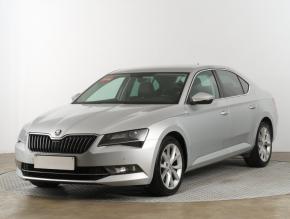 Škoda Superb  2.0 TDI Style 