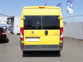 Peugeot Boxer  2.0 BlueHDi 