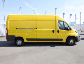 Peugeot Boxer  2.0 BlueHDi 