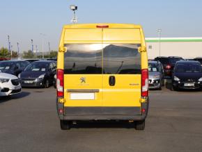 Peugeot Boxer  2.0 BlueHDi 