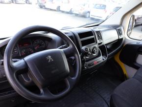 Peugeot Boxer  2.0 BlueHDi 