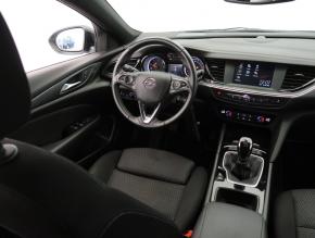 Opel Insignia  2.0 CDTI 