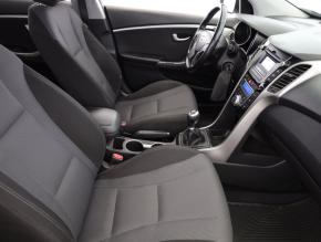 Hyundai i30  1.6 GDI 