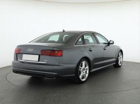 Audi A6  3.0 TDI S-Line 