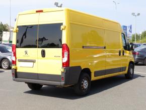 Peugeot Boxer  2.0 BlueHDi 