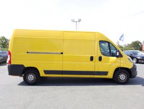 Peugeot Boxer  2.0 BlueHDi 