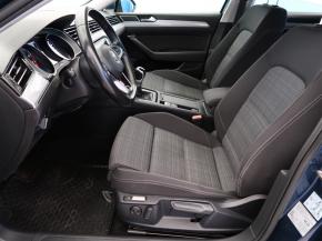 Volkswagen Passat  1.5 TSI Business 