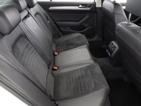 Volkswagen Passat  2.0 TDI 