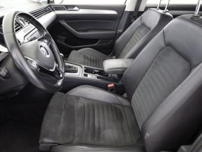 Volkswagen Passat  2.0 TDI 