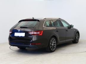 Škoda Superb  2.0 TDI Laurin & Klement 