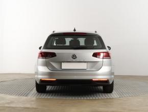 Volkswagen Passat  1.6 TDI 