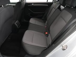 Volkswagen Passat  1.6 TDI 