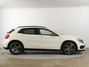 Mercedes-Benz GLA  GLA 220 CDI 4MATIC AMG Line 