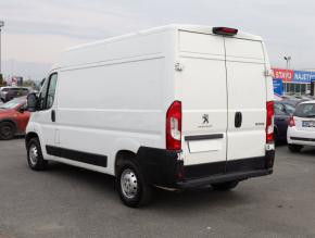 Peugeot Boxer  2.2 BlueHDi . 