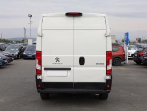 Peugeot Boxer  2.2 BlueHDi . 