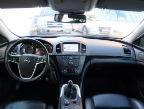 Opel Insignia  2.0 CDTI 