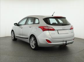 Hyundai i30  1.6 MPI 