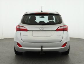 Hyundai i30  1.6 MPI 