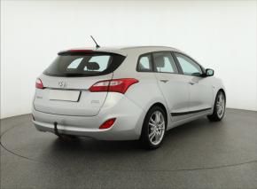 Hyundai i30  1.6 MPI 