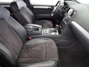 Audi Q7  3.0 TDI S-Line 