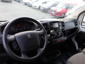 Peugeot Boxer  2.2 BlueHDi . 