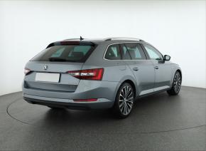 Škoda Superb  2.0 TDI 