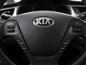 Kia Ceed  1.6 i 