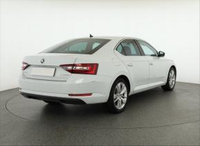 Škoda Superb  2.0 TDI 