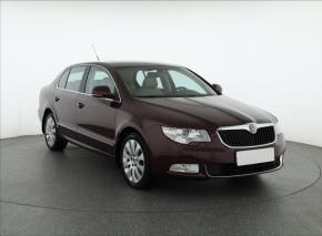 Škoda Superb  1.8 TSI Elegance 