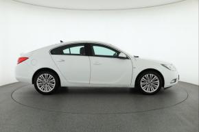 Opel Insignia  2.0 CDTI 