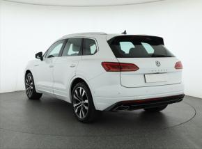 Volkswagen Touareg  3.0 TDI R-Line 