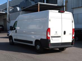 Peugeot Boxer  2.0 BlueHDi 