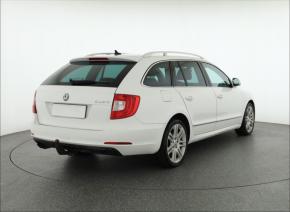 Škoda Superb  2.0 TDI Elegance 