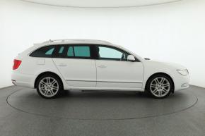 Škoda Superb  2.0 TDI Elegance 