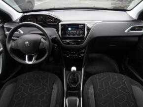 Peugeot 2008  1.2 PureTech 