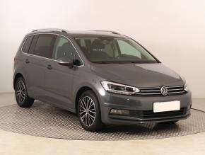 Volkswagen Touran  1.5 TSI 