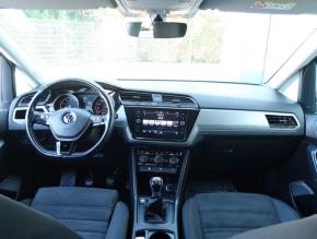 Volkswagen Touran  1.5 TSI 