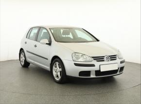 Volkswagen Golf  1.6 FSI 