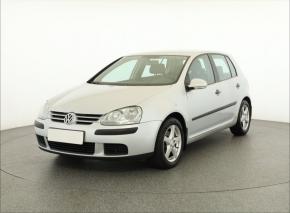 Volkswagen Golf  1.6 FSI 