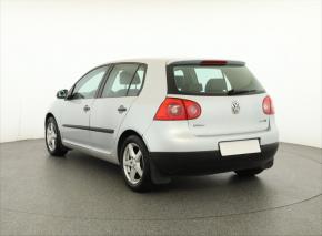 Volkswagen Golf  1.6 FSI 