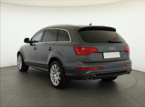 Audi Q7  3.0 TDI 