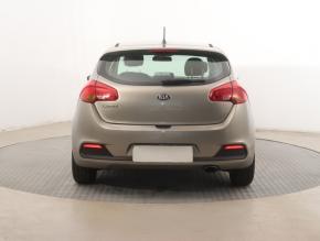 Kia Ceed  1.4 CVVT 