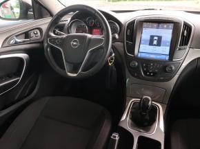 Opel Insignia  1.8 