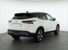 Nissan Qashqai  1.3 DIG-T MHEV N-Connecta 