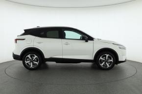 Nissan Qashqai  1.3 DIG-T MHEV N-Connecta 